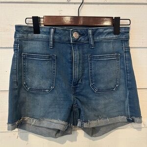 American Eagle Super High Rise Shortie Denim Blue Women's Shorts in Size 2